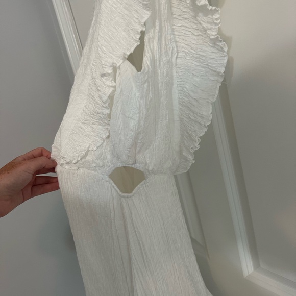 Chic White Ruffled Mini Dress - Picture 4 of 5